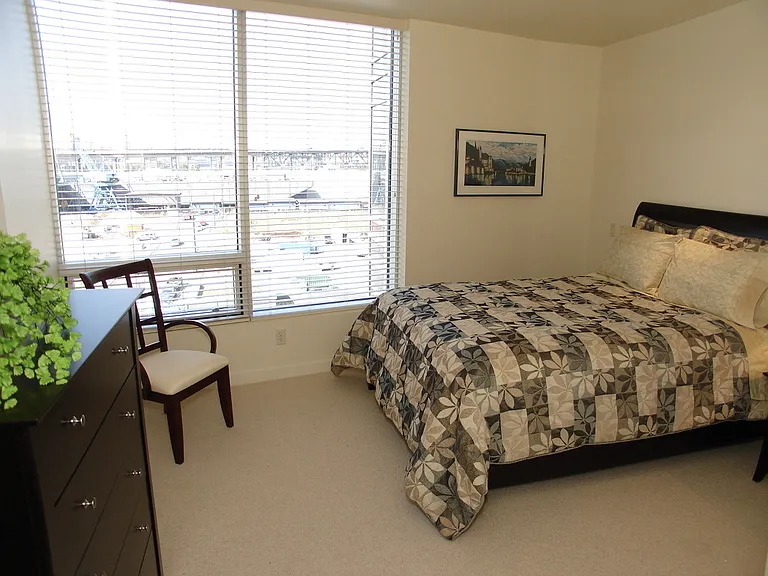 3570 S River Pkwy #609 — Photo 6