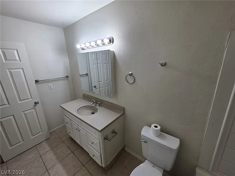 1440 Vegas Valley Dr #8 — Photo 45