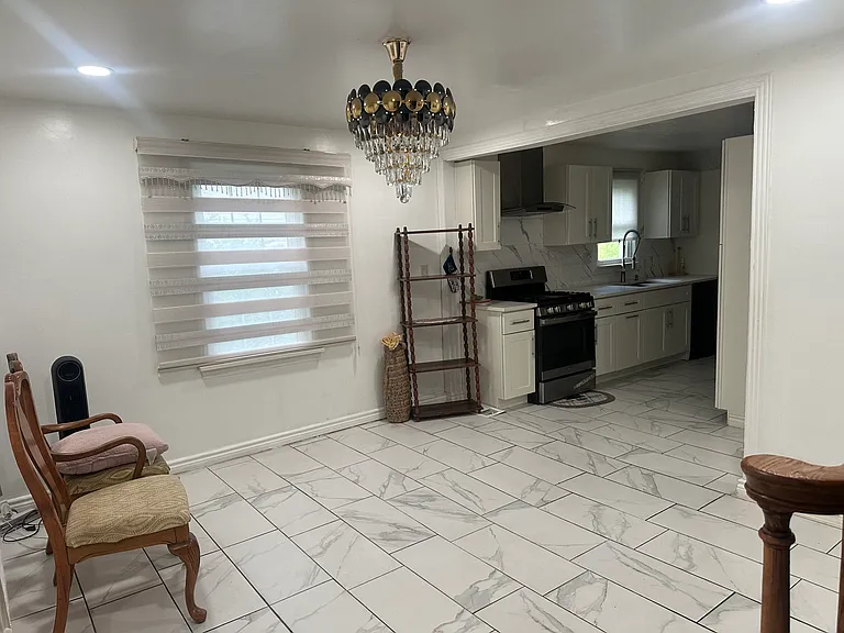 1000 Logan Rd — Photo 10