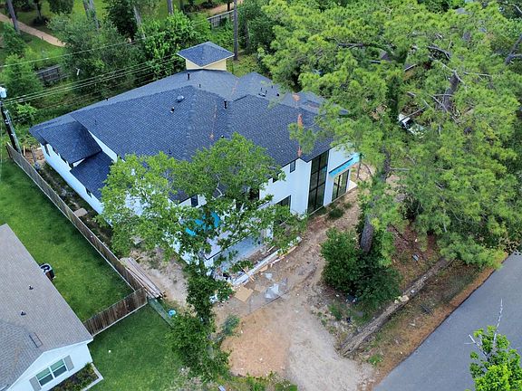 5th image of 9926 Warwana Rd