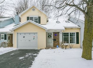45 Pumpkin Hl, Rochester, NY 14624