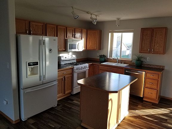 5th image of 6314 Thistledown Dr