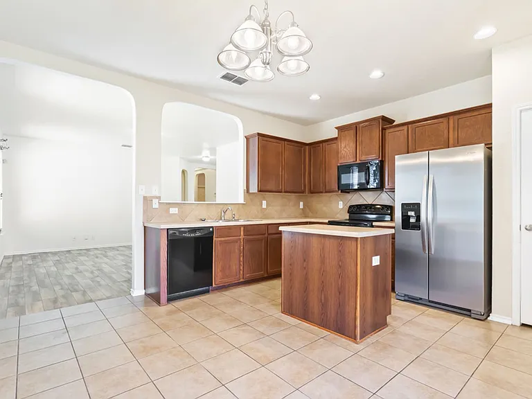 12206 Dewitt Way — Photo 9