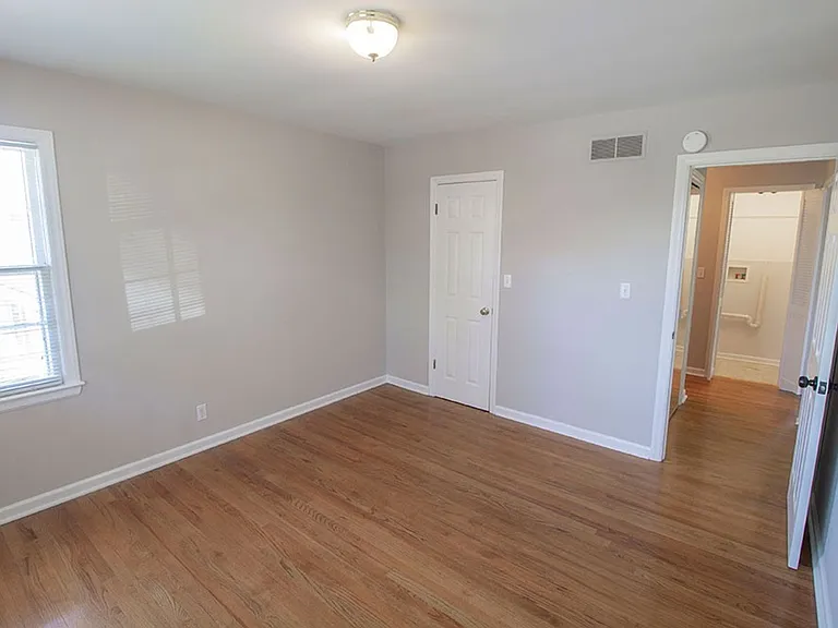 2207 Bushnell Dr — Photo 29