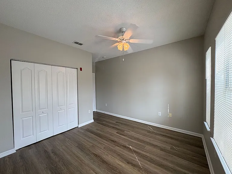 12021 Villanova Dr #112 — Photo 24