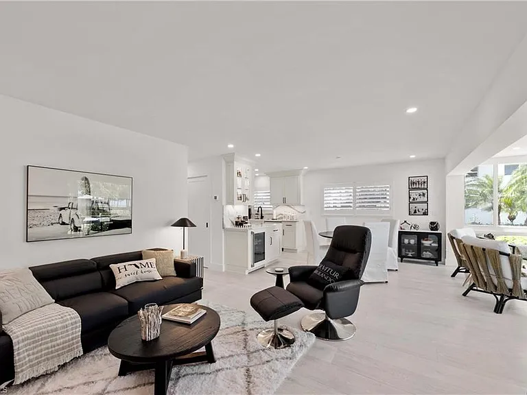2100 Gulf Shore Blvd N #101 — Photo 10