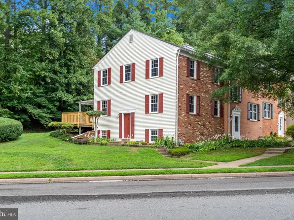 5436 Donnelly Ct, Springfield, VA 22151