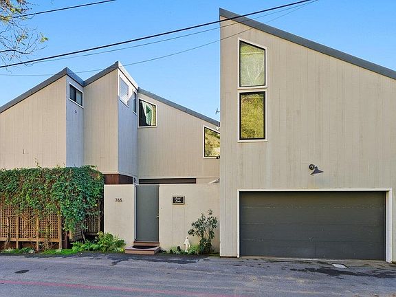 2nd image of 765 Las Olas Dr