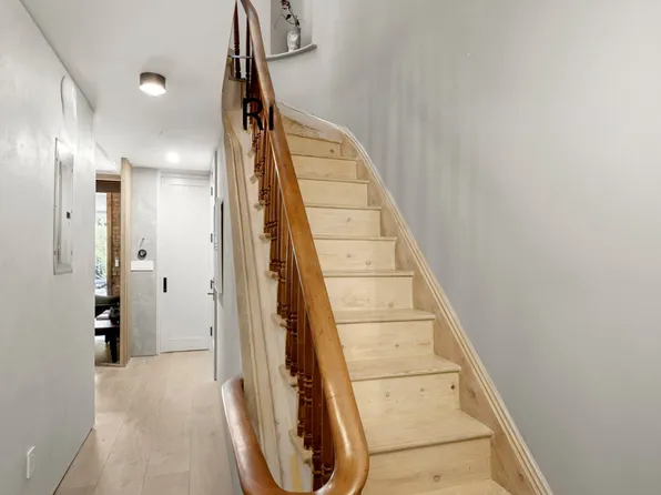 183 Wyckoff Street image 16 of 25