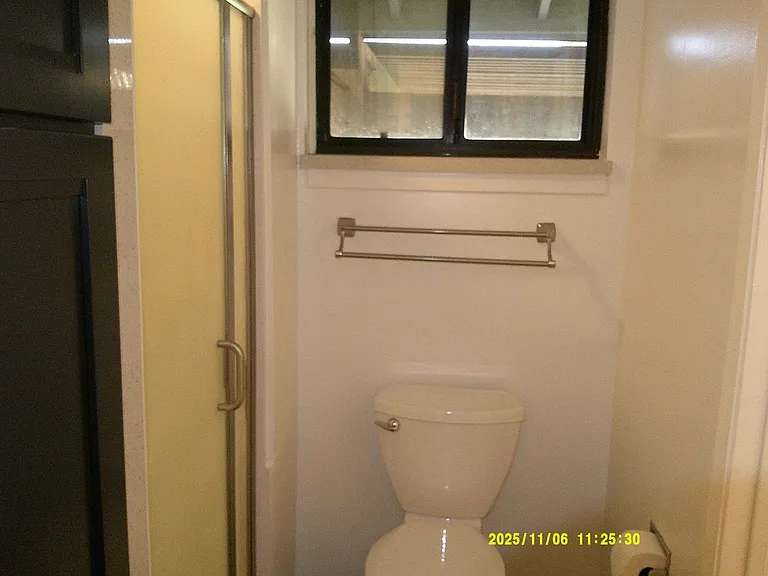 390 S Almond St — Photo 22