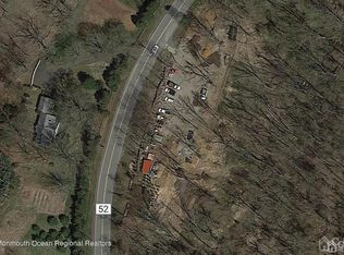 490 Red Hill Rd, Middletown, NJ 07748