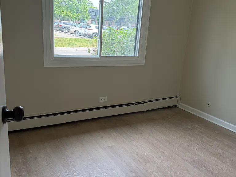 905 Westmoreland Dr — Photo 11