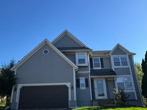 5605 W 157th Pl, Overland Park, KS 66223