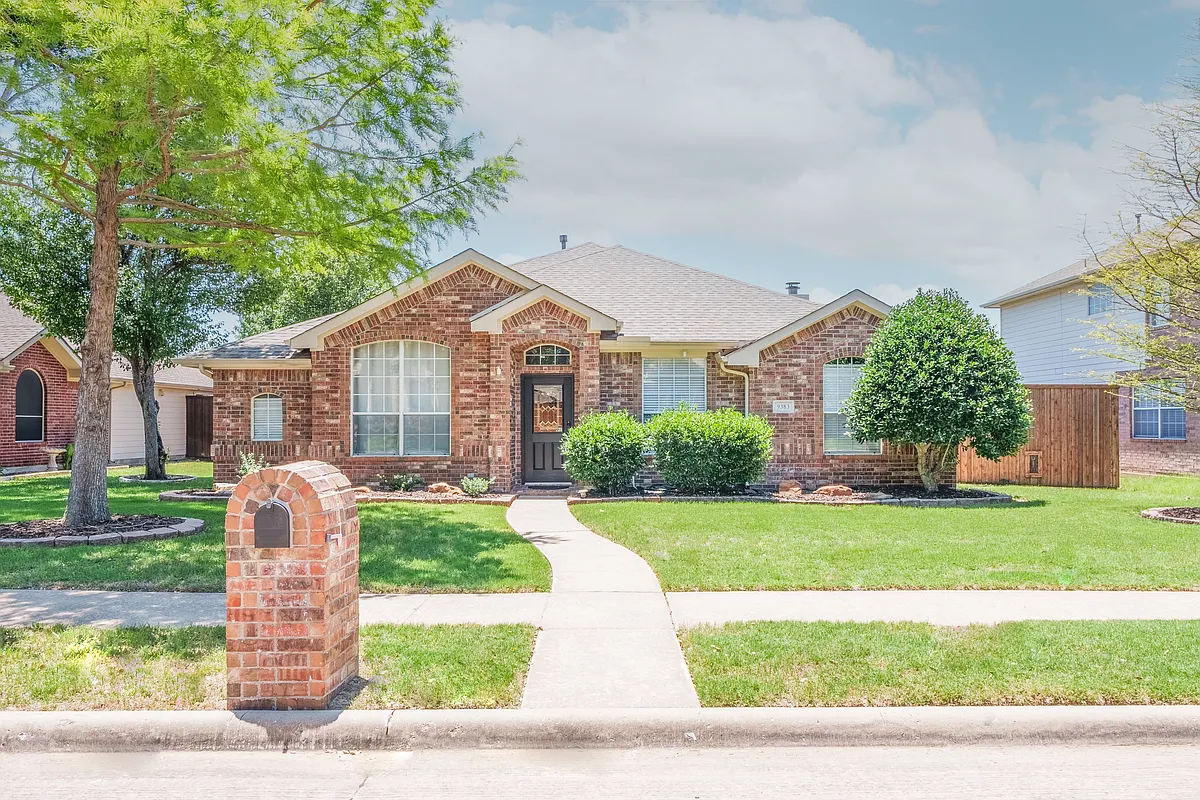 Building Photo - 9383 Crossvine Ln