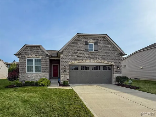 89 Alta Mira Ct, O'Fallon, MO 63368