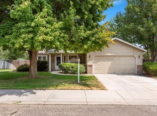 876 S Redhead Ave, Meridian, ID 83642