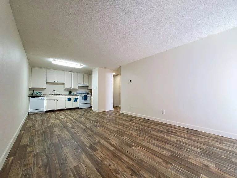 Villa Mesa Apartments — Photo 5