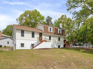 127 Oaklawn Rd, Stafford, VA 22554