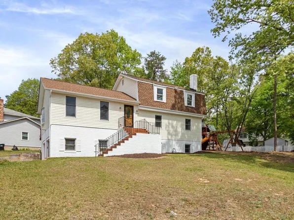 127 Oaklawn Rd, Stafford, VA 22554