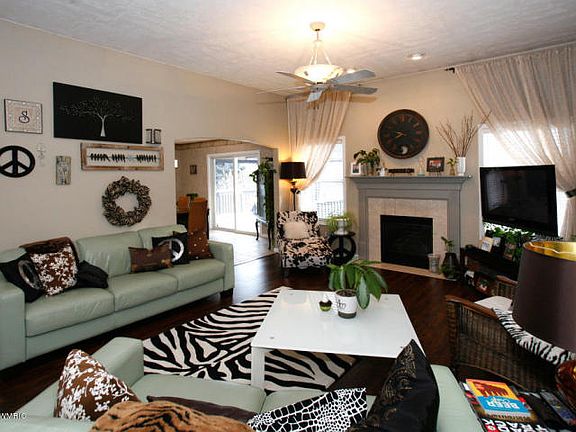 4th image of 364 Goldenview Dr