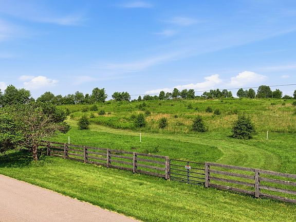 2nd image of 435 Stone Rd Lot A