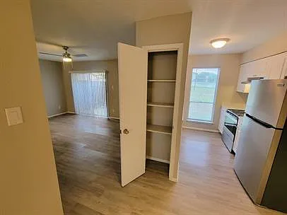 1300 North College Street - 103 — Photo 3