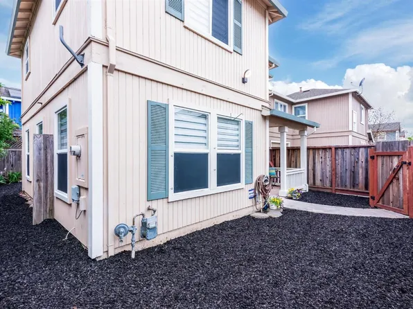 2830 Bighorn Sheep Street, Santa Rosa, CA 95407