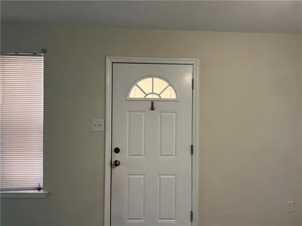 3400 Clearview Pkwy #D, Metairie, LA 70006