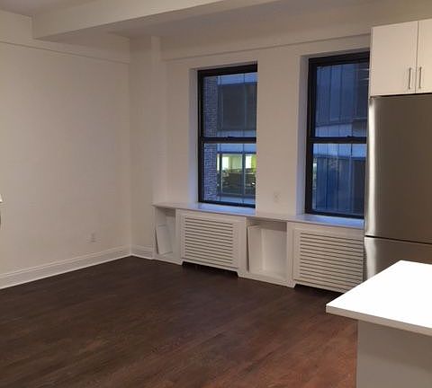 3rd image of 145 W 55th St APT 6F
