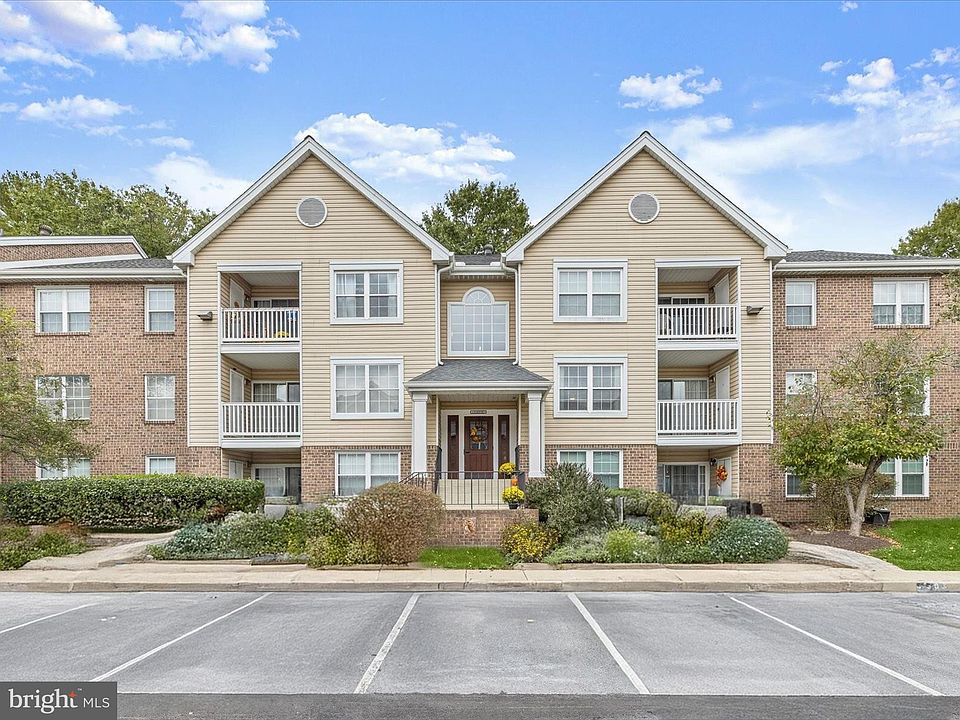 1st image of 4 Rumford Dr Unit 203