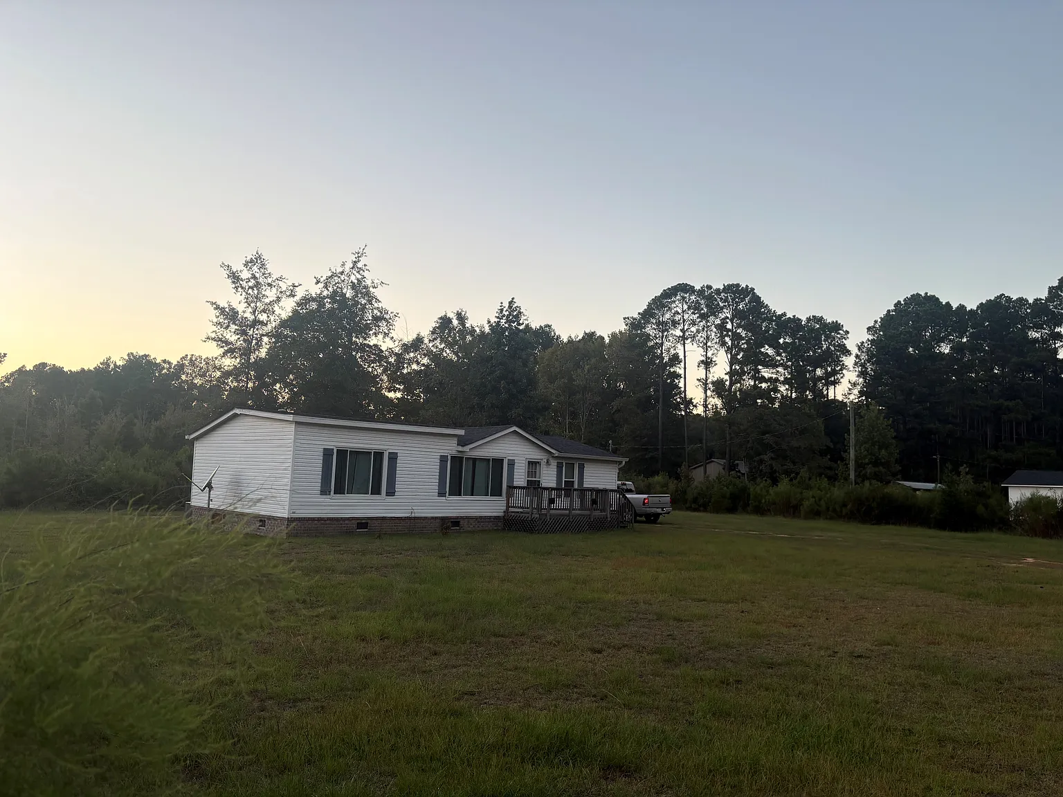 3 bed, 1250 sqft, $1,250 — Photo 1