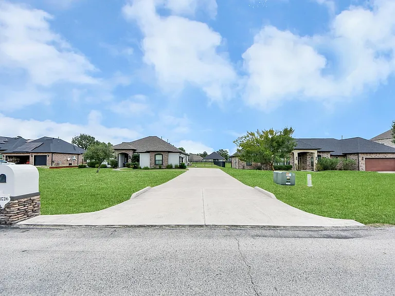 11726 W Grand Pond Dr — Photo 7
