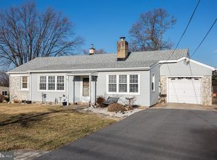 5 Warfield Dr, Mount Airy, MD 21771