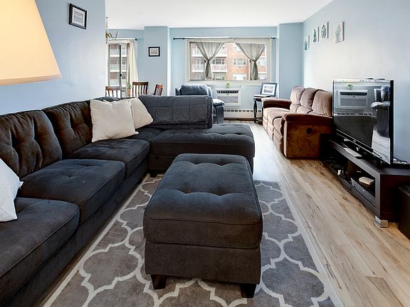 4th image of 39-65 52nd St APT 7L