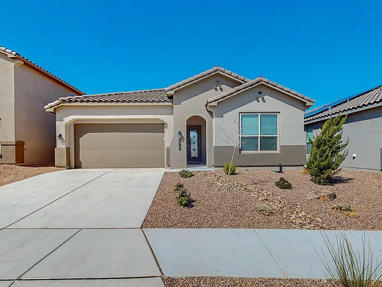 5950 Las Vacas Ct NE — Photo 1