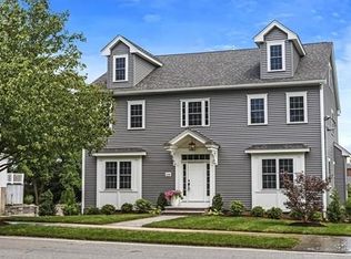 224 Cross St #226, Winchester, MA 01890