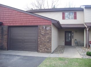 894 E 6th St #1C, New Richmond, WI 54017