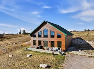 12590 Pine Shadows Rd, Hot Springs, SD 57747