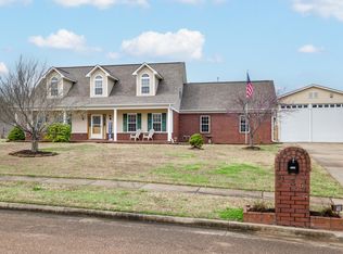 136 Windy Oaks Dr, Munford, TN 38058