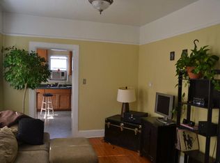 921 W Walker St, Milwaukee, WI 53204