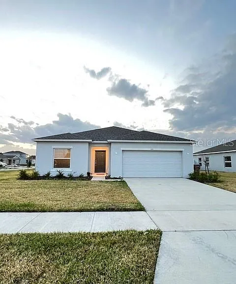200 Aquamarine Ln — Photo 2