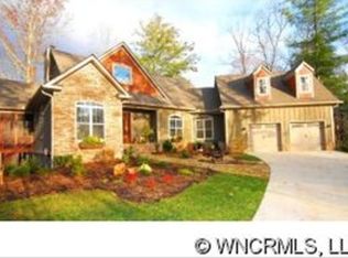 559 Lindsey Loop Rd, Fletcher, NC 28732