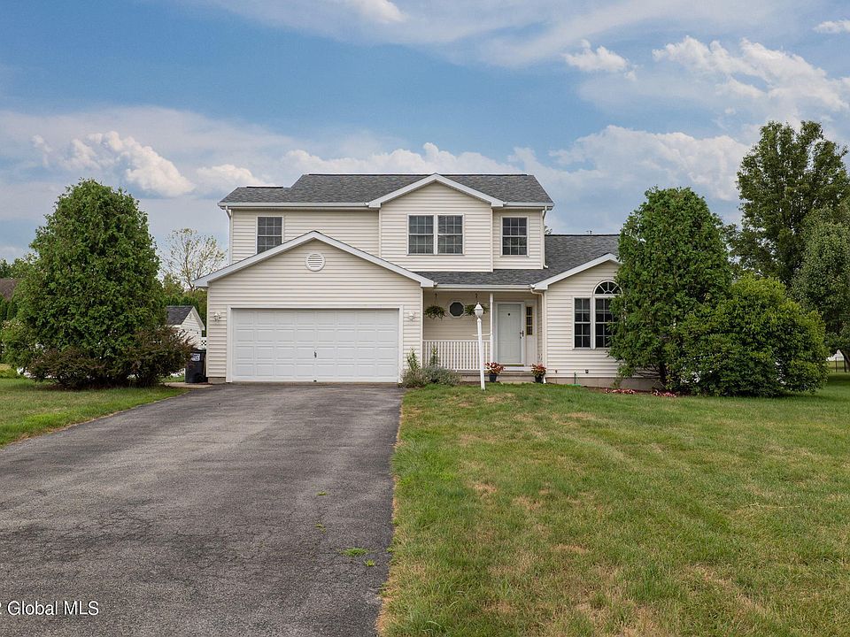 1st image of 28 Mallard Dr