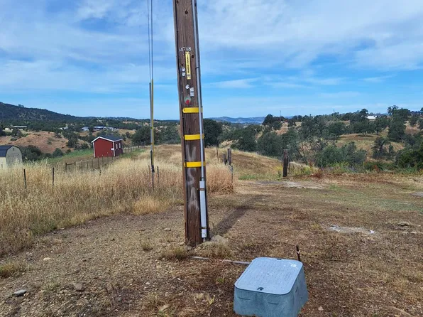 14754 Navarro Ct, La Grange, CA 95329