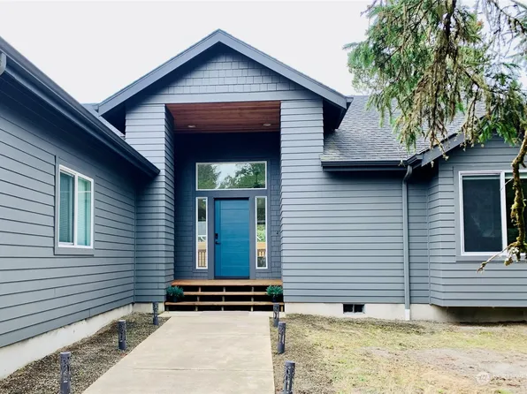 582 Blue Wing Loop SE, Ocean Shores, WA 98569