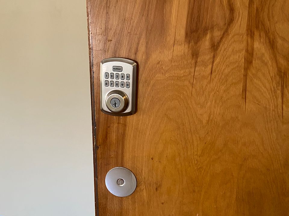 1st image of 6090 Dryden Ave APT 2