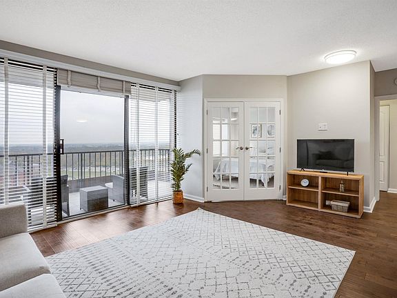 3rd image of 155 Main St #1603
