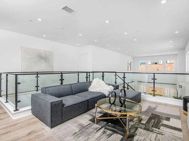 20601 W Overlook Ct — Photo 17
