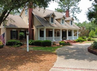 5009 Forest Lake Dr, Tifton, GA 31794