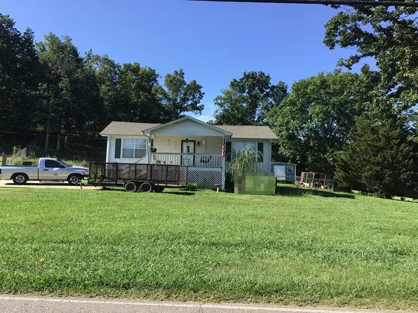 7140 Warrior River Rd, Bessemer, AL 35023